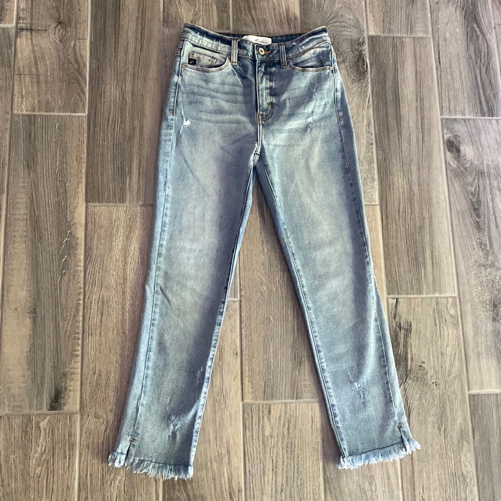 KanCan light wash, distressed hem jeans